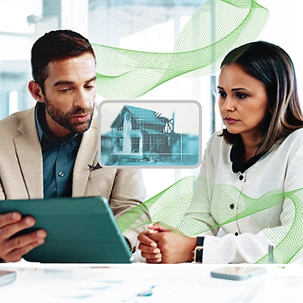 What is the Labor Claims and Advisory Center?